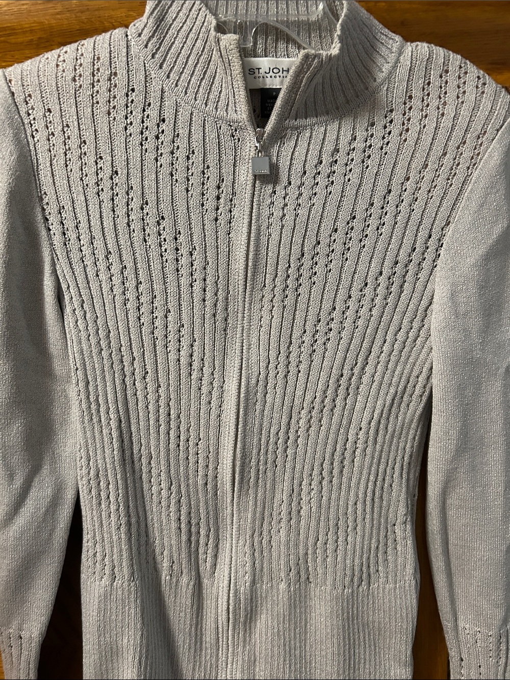 St. John Collection Light Gray Zip-Front Knit Cardigan P (XS) EUC